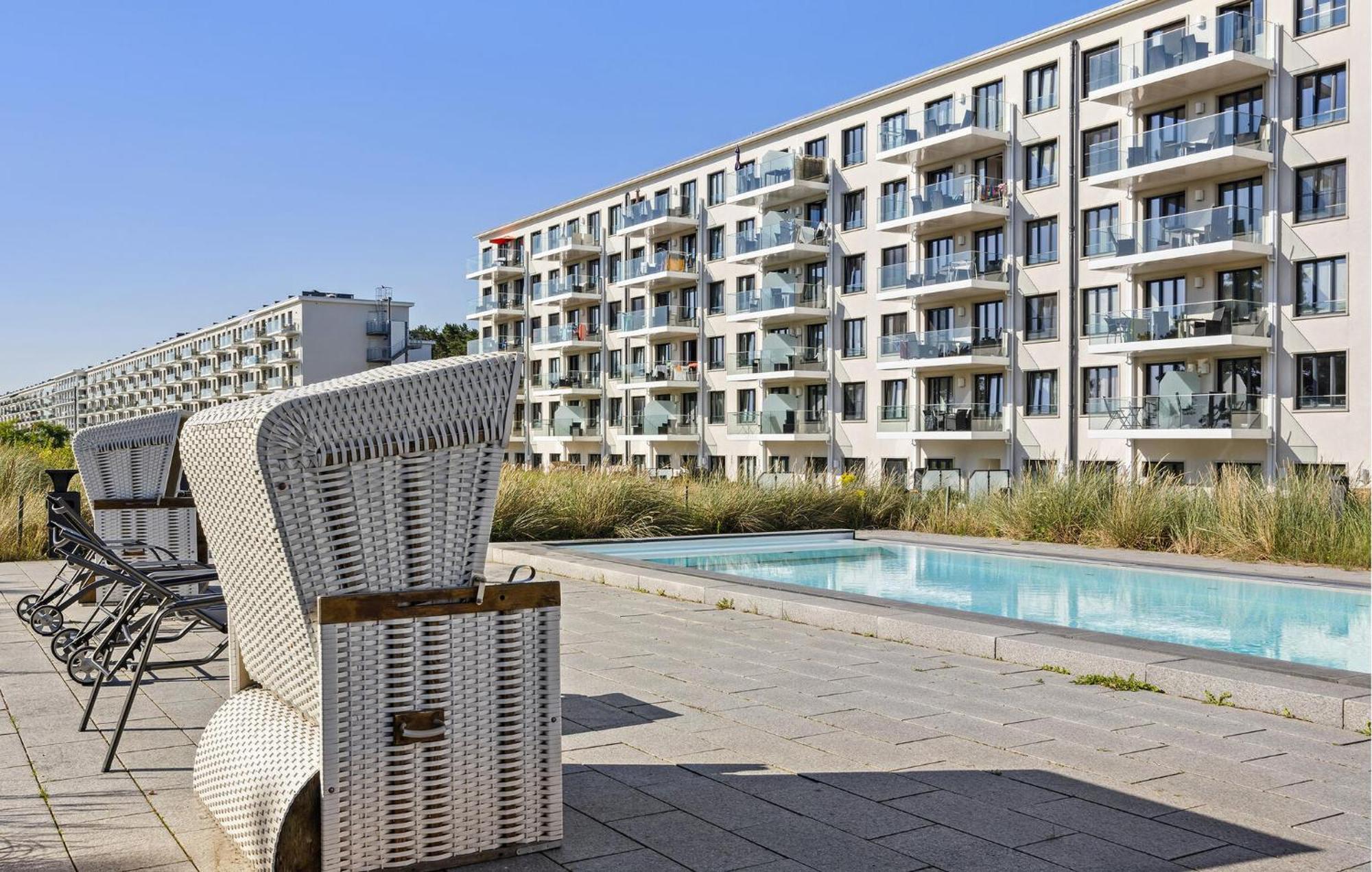 Prora Solitaire Avida Penth, *